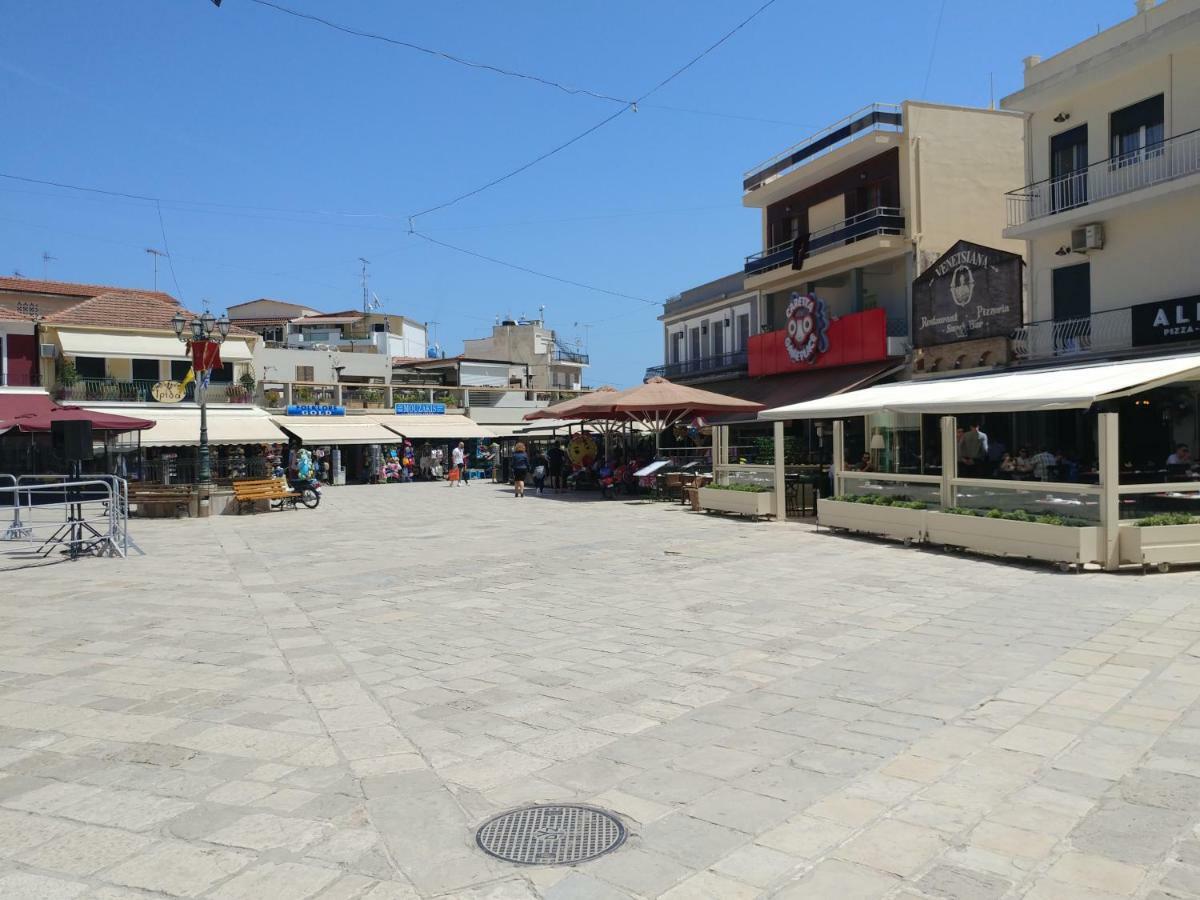 Stylish & Bright Apartment In The City Centre Zakynthos Exterior foto