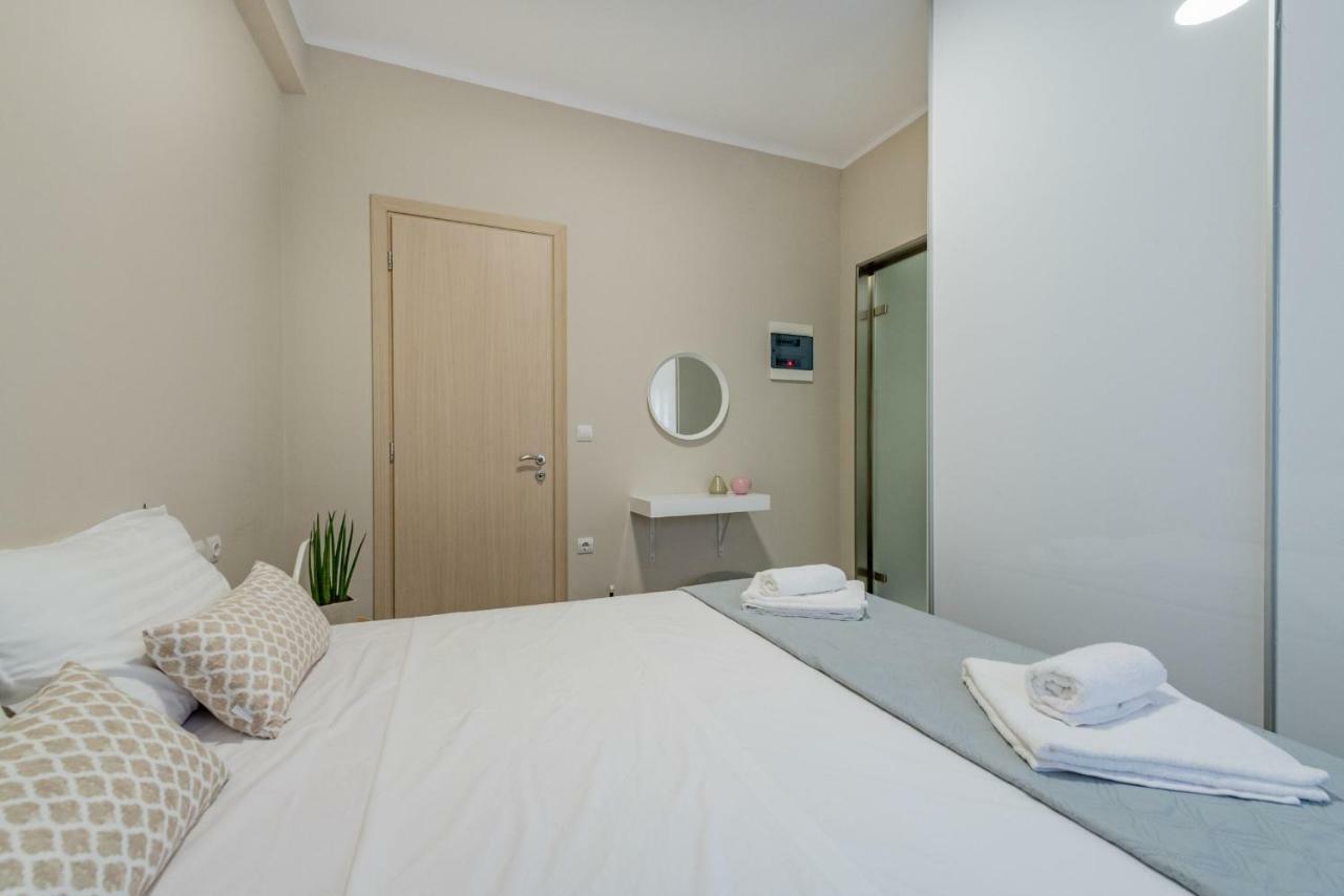Stylish & Bright Apartment In The City Centre Zakynthos Exterior foto