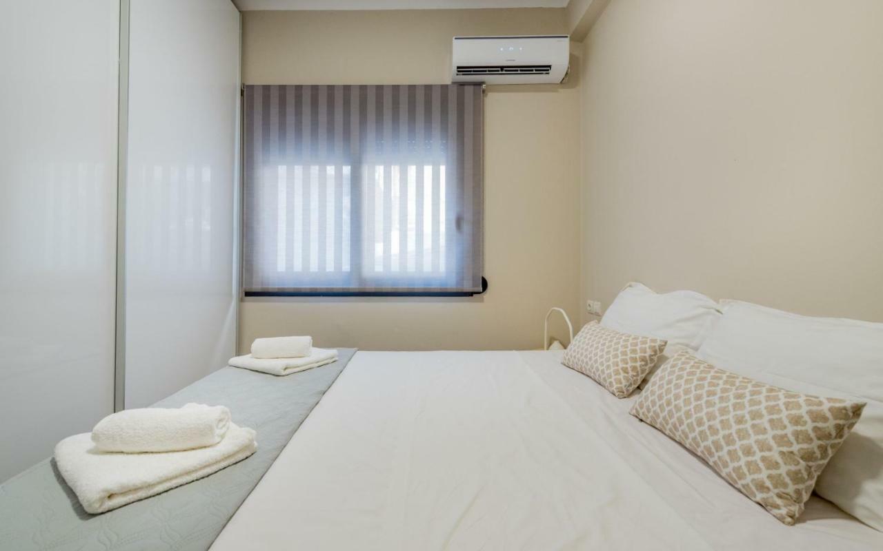 Stylish & Bright Apartment In The City Centre Zakynthos Exterior foto